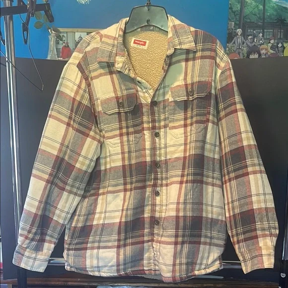 Wrangler Quilted Fleece Lined Red and Blue Plaid Shirt/ Jacket Size M - Picture 1 of 5